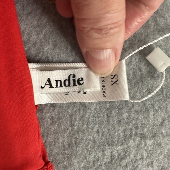 Andie Swimwear The Rio Top Women Sz XS Bandeau Bikini Top Removable Strap NEW - Picture 5 of 8